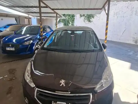 COCHERA TECHADA - PORTON AUTOMATIZADO