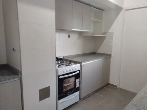 ALQUILER departamento Cuarta sección oeste Mendoza