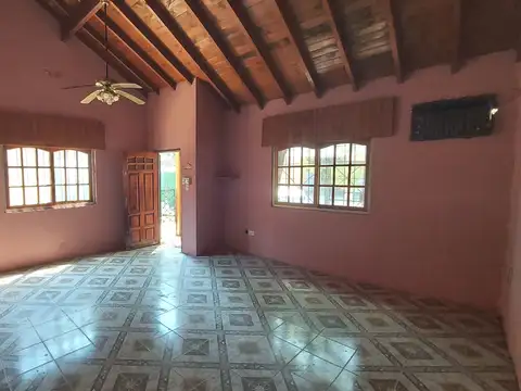 Casa en Venta en Castelar Sur, USD 45.000