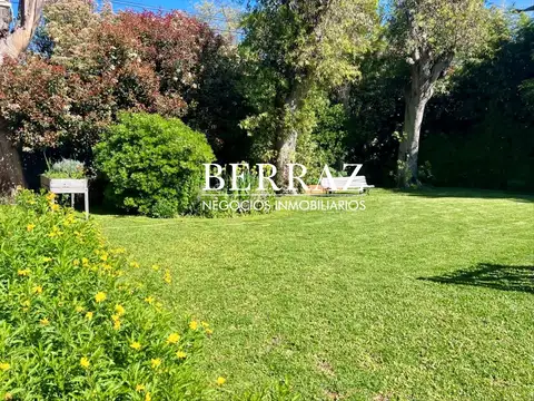 Casa Venta 4 Dormitorios Village Golf