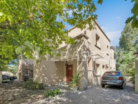 Excelente casa en venta en barrio cerrado Las Orquídeas - se acepta propiedad en pago