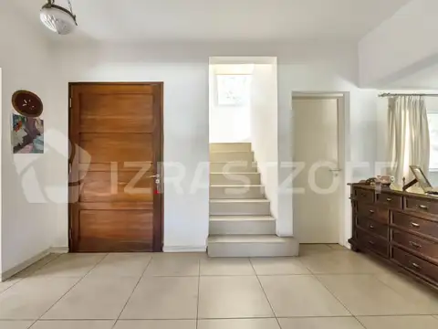 Excelente casa en venta en barrio cerrado Las Orquídeas - se acepta propiedad en pago