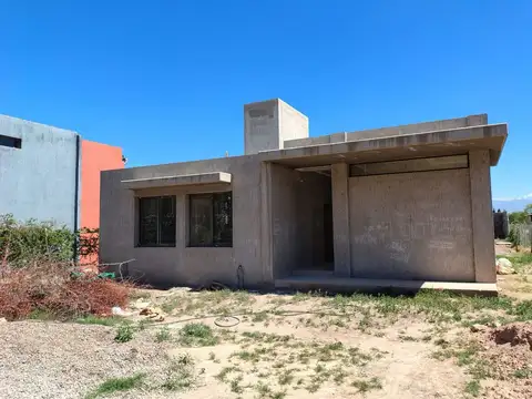Se vende casa en obra, Guaymallén, Mendoza