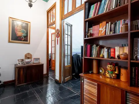 Departamento PH 4 ambientes, al frente, sin expensas