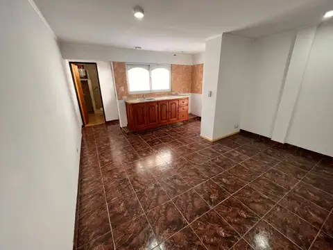 3 ambientes con patio