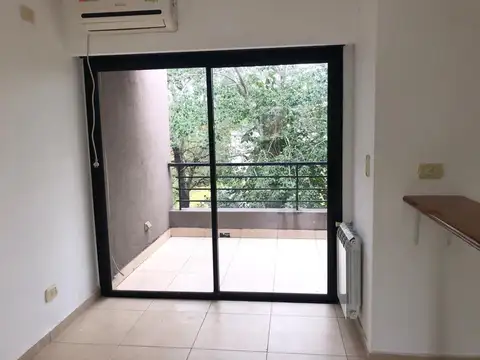 DEPARTAMENTO ALQUILER PILAR MONOAMB COCHERA MANZAN