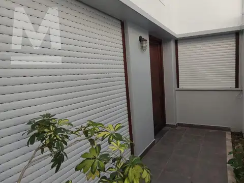 Depto Tipo Casa en Alquiler de 2 dormitorios