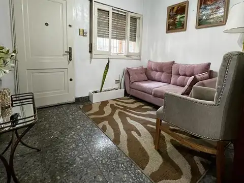 Depto Tipo Casa en Venta de 3 ambientes