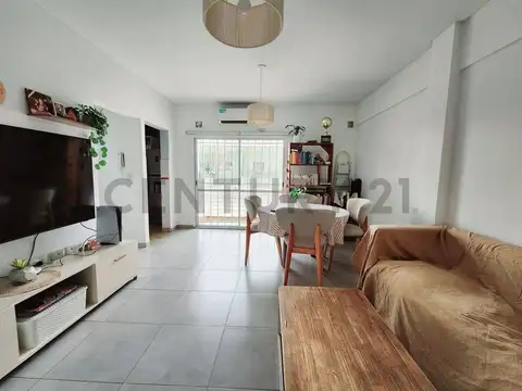 VENTA DPTO 2 AMB BALCON/APTOCREDITO/PERMUTA
