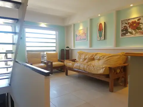 Av. Costanera Norte 1300