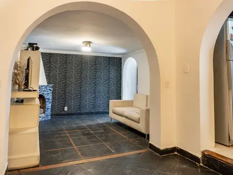 Depto Tipo Casa en Venta con 1 cocheras