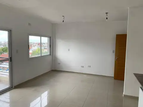 Av. San Martin 1500, Piso 4