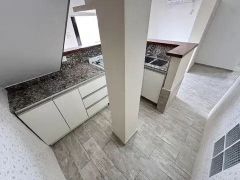 Departamento en Venta en Valentin Alsina, USD 95.000