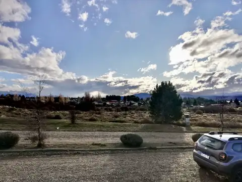 Hermoso Lote en PH dentro de Barrio Cerrado Barrancas de Dina Huapi.