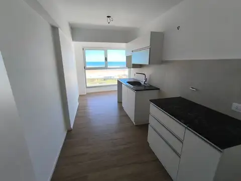 VENTA DEPARTAMENTO 3 AMB VISTA AL MAR NECOCHEA