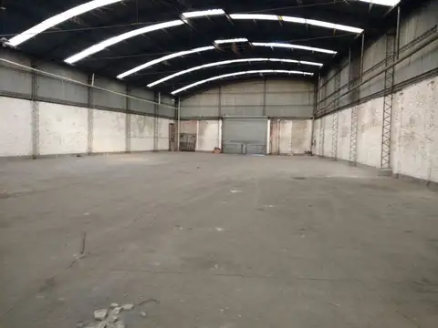Galpon en Venta 70  mts Fondo