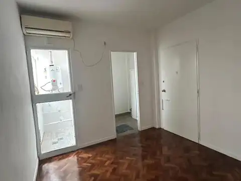 Depto Tipo Casa en Alquiler en Caballito, $ 650.000