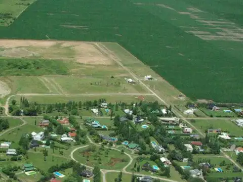 Terreno en Venta 50  mts Fondo