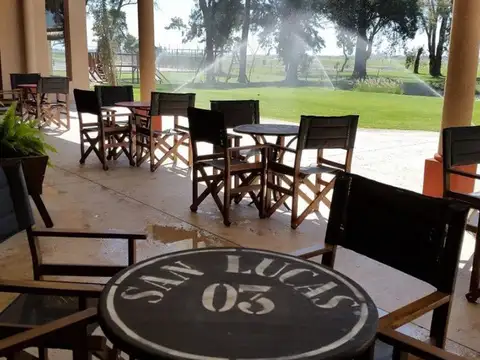 VENTA LOTE A LAGUNA EN BARRIO PRIVADO SAN LUCAS