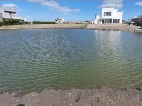 Terreno en Venta 50  mts Fondo