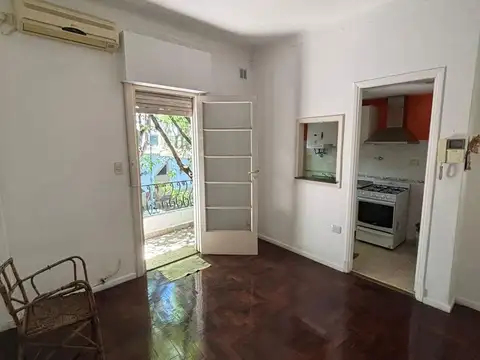 DEPARTAMENTO DOS AMBIENTES-VILLA URQUIZA-VENTA