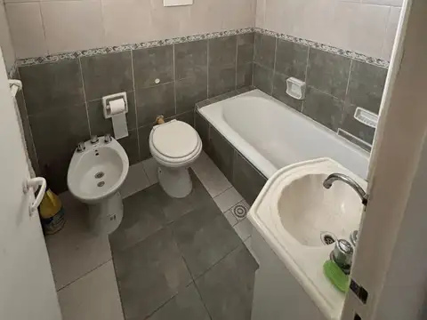 Depto Tipo Casa 2 ambientes con 1 baño