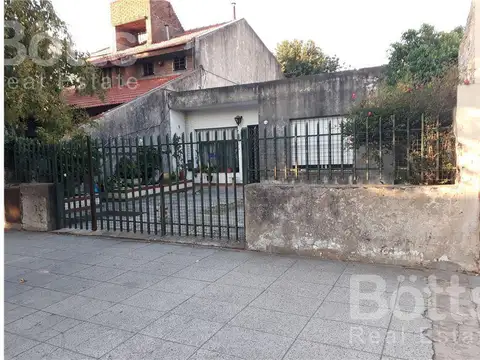 Casa en Venta en Villa Lugano, USD 240.000