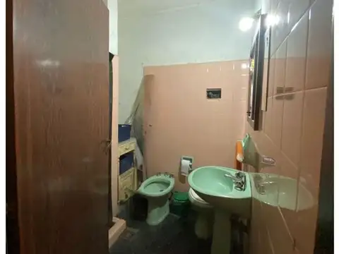 SE VENDE CASA EN CALLE SAN JOSE 2149