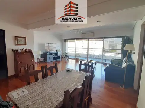 SEMIPISO DE 180 M2 4 DORM (2 SUITE),2 COCHERAS, BAULERA, V.PANORAMICA - CASEROS CENTRO