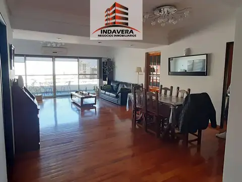 Departamento 5 ambientes con 4 baños