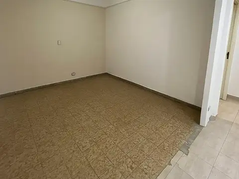 Depto Tipo Casa en Venta en Paternal, USD 79.000