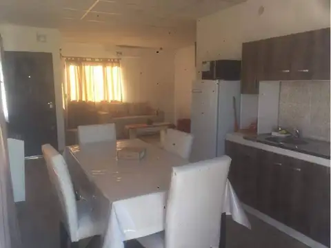 Casa en Alquiler en Rincon De Los Sauces, $ 1