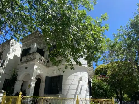 Local en Alquiler en Villa Urquiza, $ 2.900.000