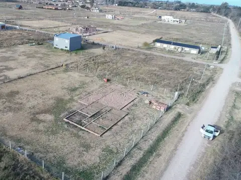 VENTA DE LOTE EN EXCELENTE UBICACIÓN - MERCEDES B