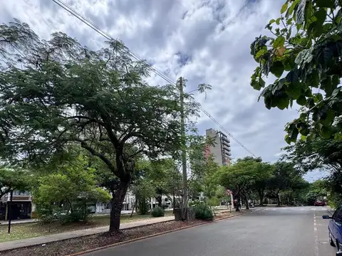 Av. Roque Saenz Peña y Salta