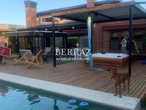 Casa Venta 6 ambientes en CC Altos de Manzanares lote de 1100 Pilar