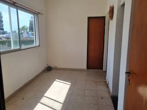 Alquiler 2 amb. Ph Floresta