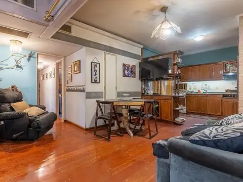 Departamento 4 ambientes con 2 baños