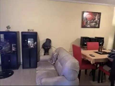 Depto Tipo Casa en Venta de 3 ambientes