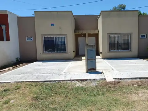 DUPLEX EN LUJAN, LUMINOSO