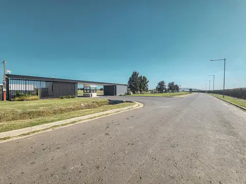 Av. Calasanz 9585- Los Pasos 4 'Mz F - Lote 29