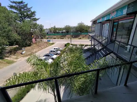 Local en Venta en Manzanares, USD 63.000