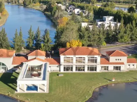 Terreno en Venta de 1530,0 m2