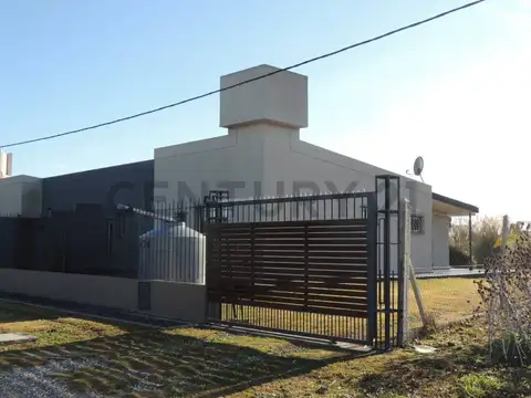 Casa en Alquiler en Los Talas, Berisso - 3 Dormitorios y 2 baños