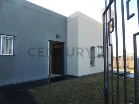 173 y 82 8200, Piso 0