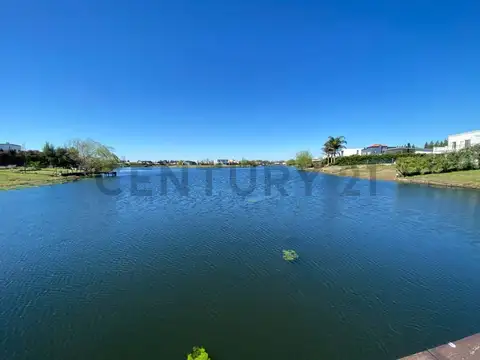 Casa en Venta en San Matias, USD 310.000