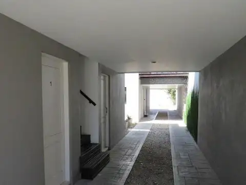Depto Tipo Casa en Venta de 1 dormitorio