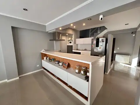 Depto Tipo Casa en Venta 2 años