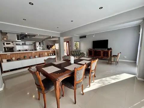 Depto Tipo Casa en Venta en Villa Devoto, USD 305.000