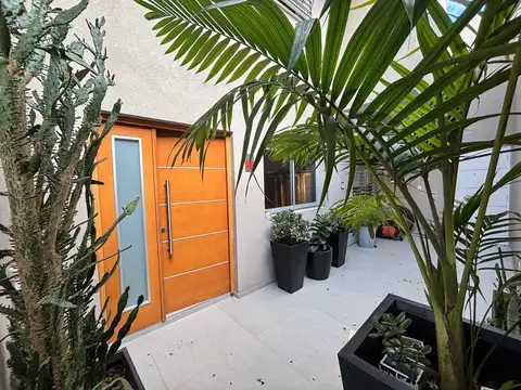 PH EN VILLA DEVOTO  5 AMBIENTES MODERNO AMPLIO LUMINOSO Y DE CATEGORIA. IMPECABLE 